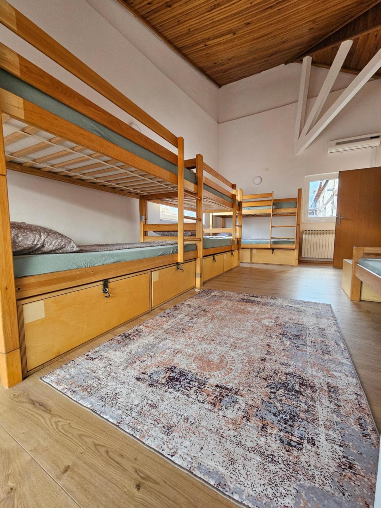 Leopold Chillout Hostel SJJ Extérieur photo