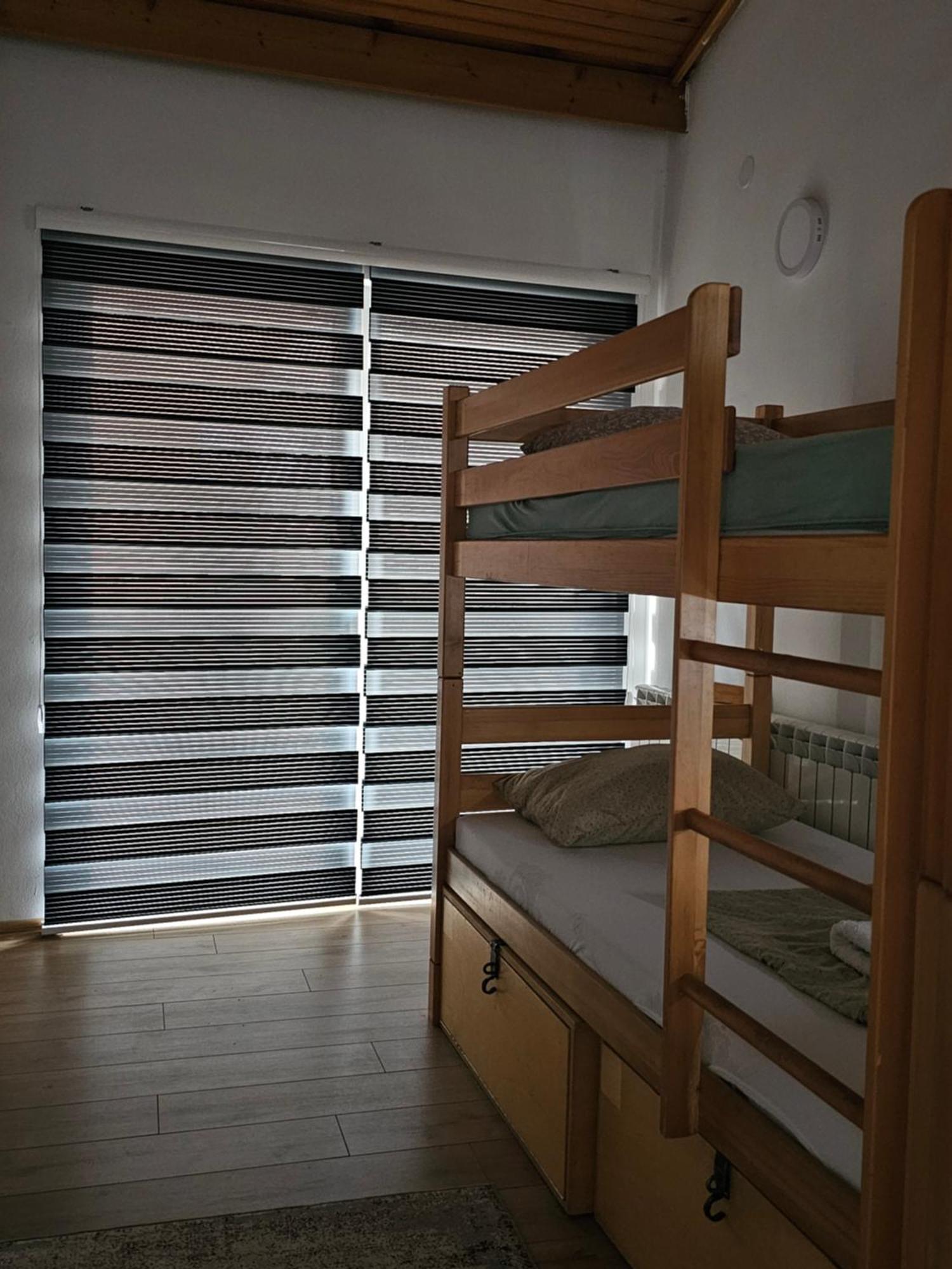 Leopold Chillout Hostel SJJ Extérieur photo
